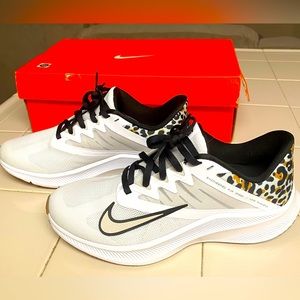 Women’s Nike Quest 3- Size 7.5